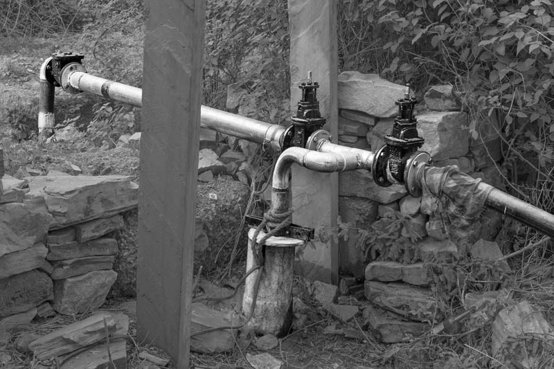 Industry and Violation of Human Right to Water - A tubewell supplying contaminated piped water to Bichhadi, Udaipur district, Rajasthan
